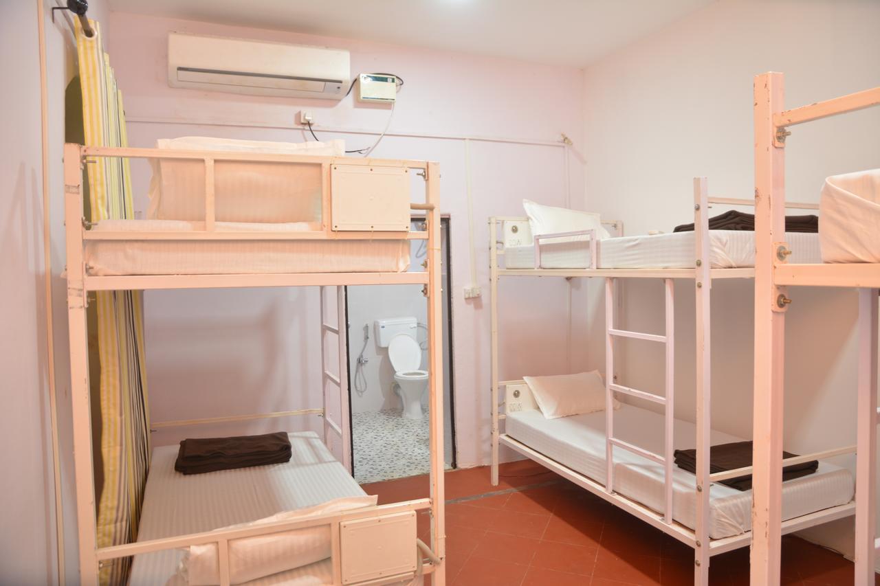 ואגאטור Folklore Hostel Goa מראה חיצוני תמונה
