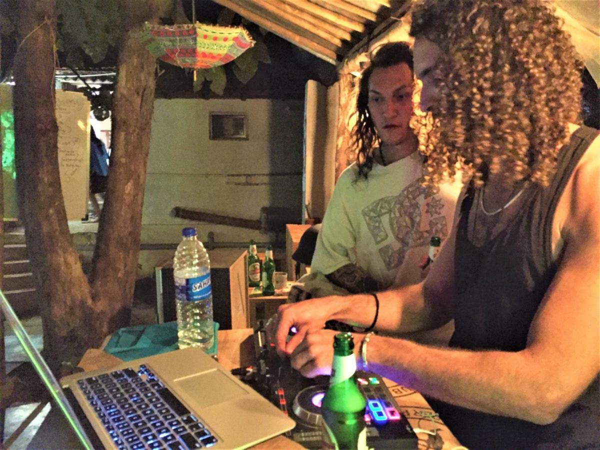 ואגאטור Folklore Hostel Goa מראה חיצוני תמונה