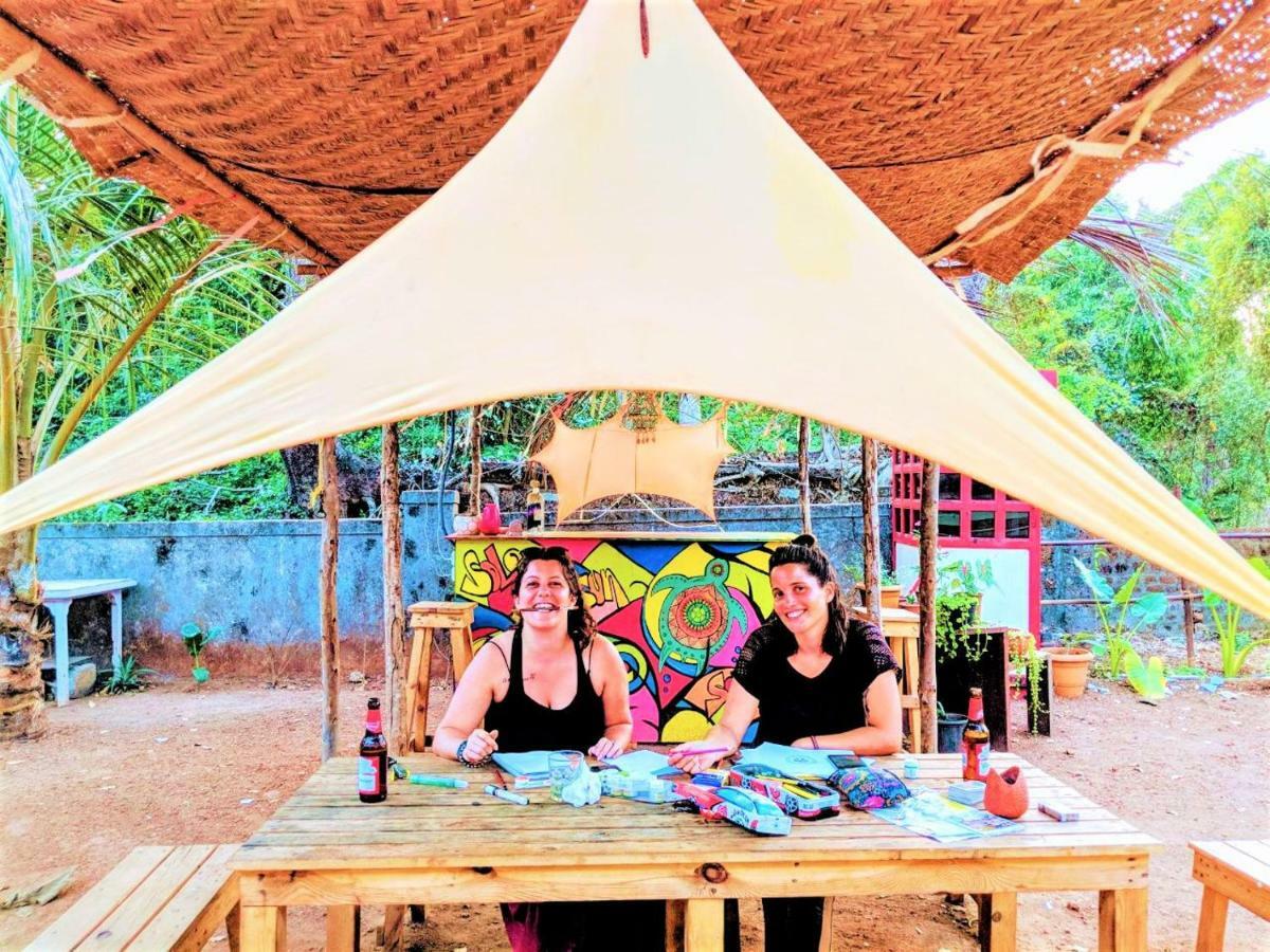 ואגאטור Folklore Hostel Goa מראה חיצוני תמונה