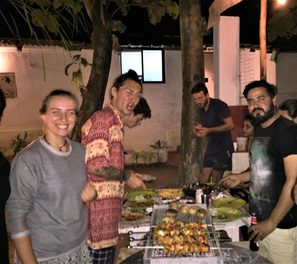 ואגאטור Folklore Hostel Goa מראה חיצוני תמונה